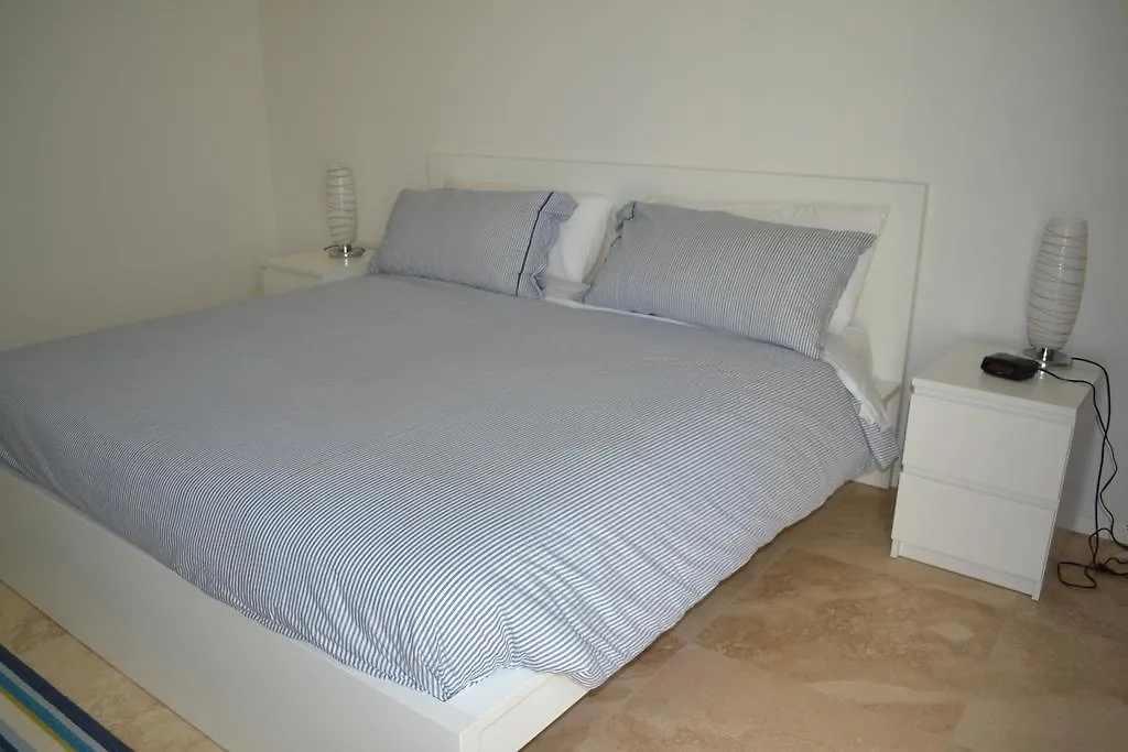 Isla Bonita Residences Oranjestad